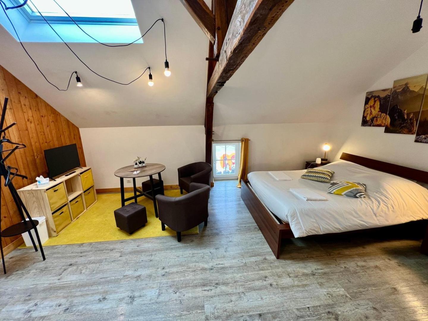 Chez Marcel - Maison 3 Chambres Lussac-les-Châteaux Exteriér fotografie
