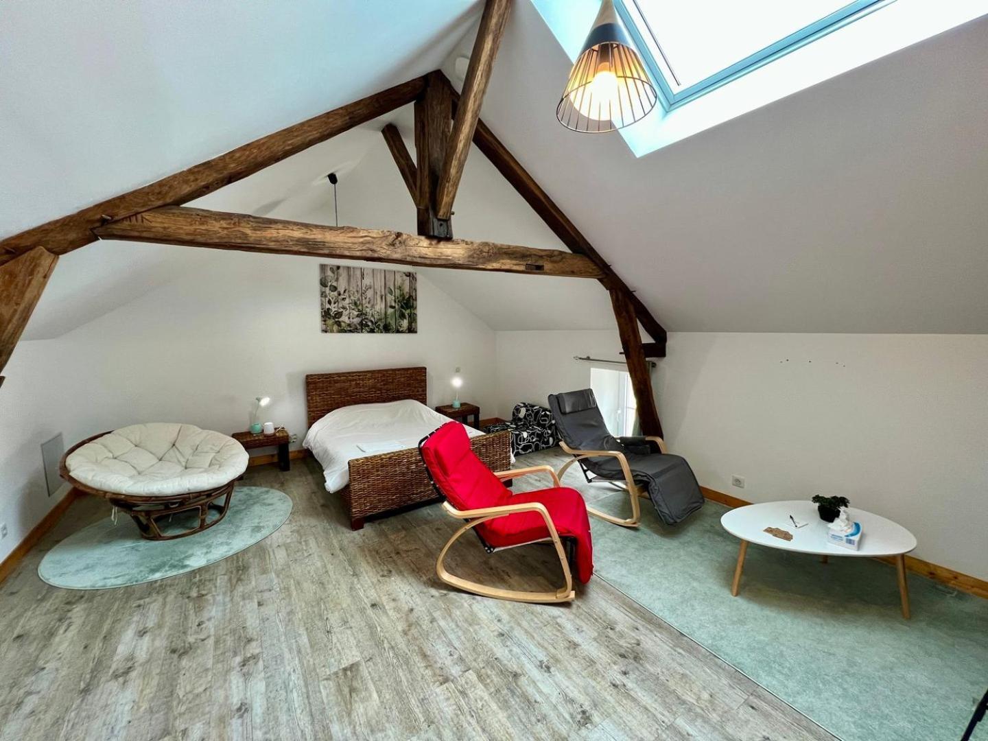 Chez Marcel - Maison 3 Chambres Lussac-les-Châteaux Exteriér fotografie