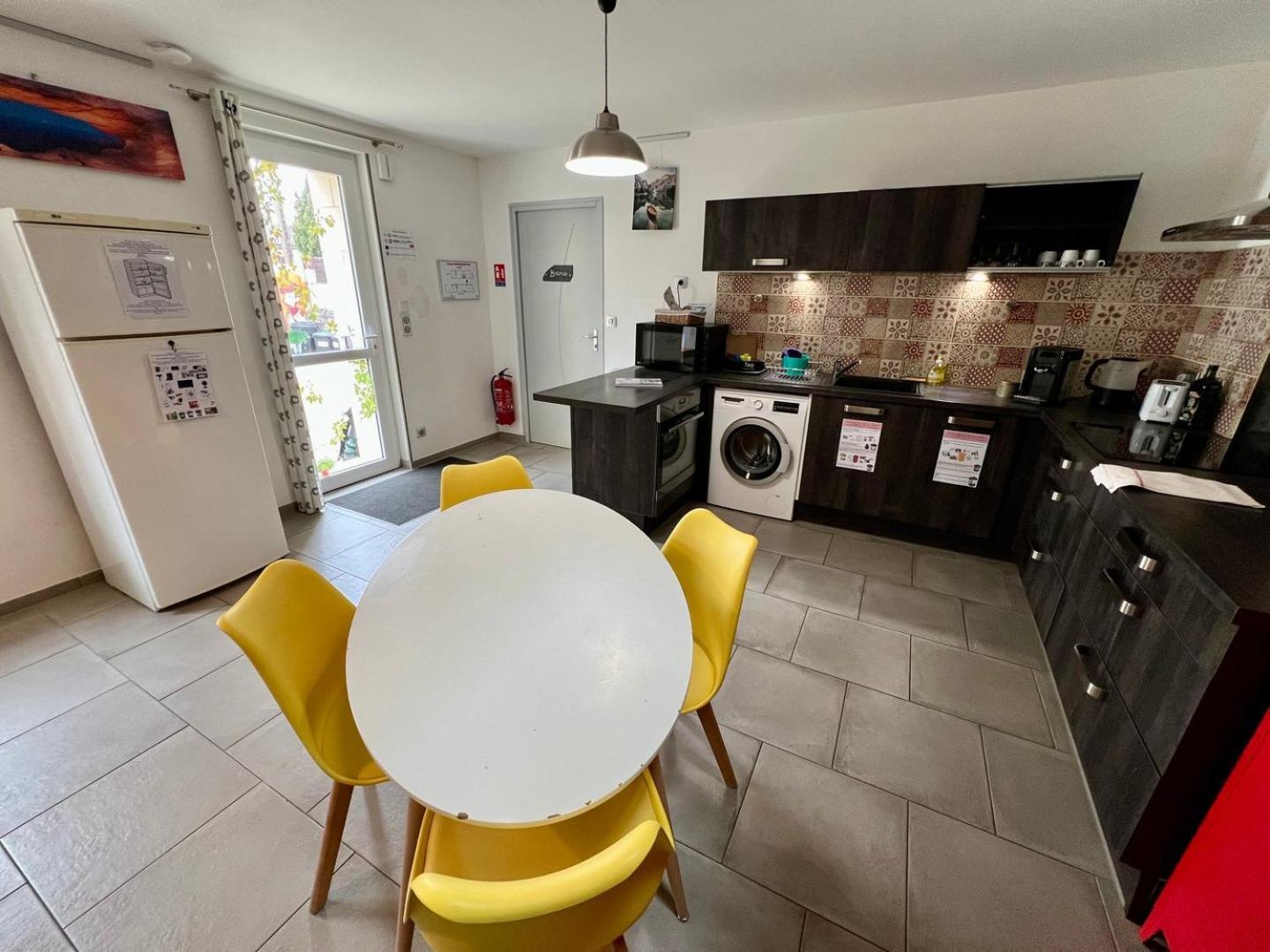 Chez Marcel - Maison 3 Chambres Lussac-les-Châteaux Exteriér fotografie