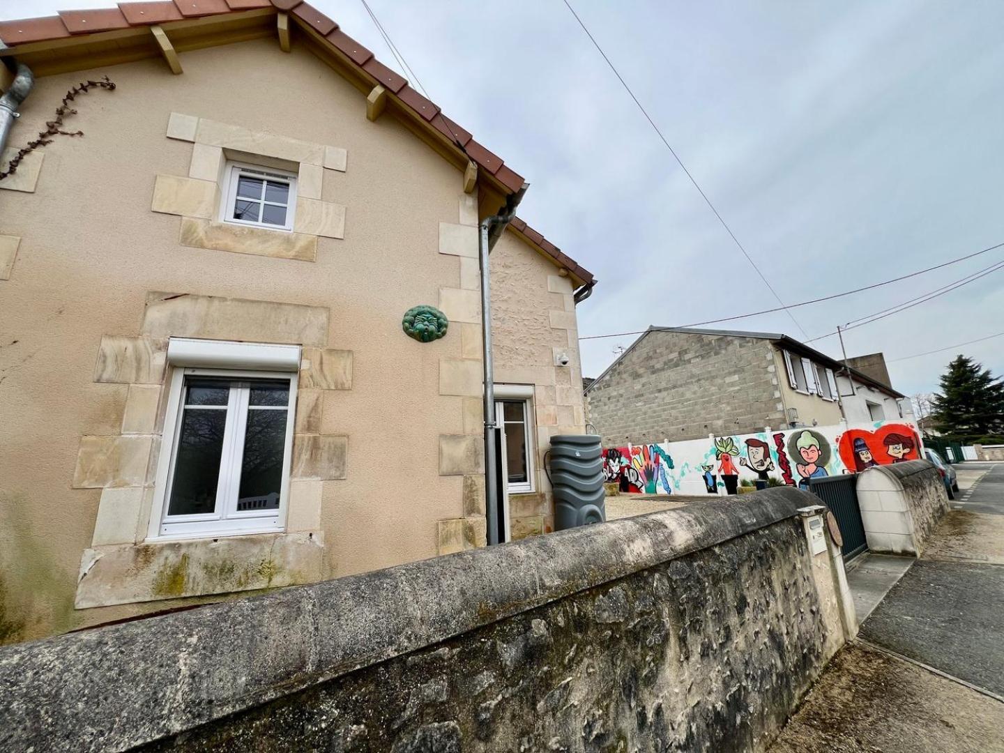 Chez Marcel - Maison 3 Chambres Lussac-les-Châteaux Exteriér fotografie